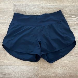 lululemon low-rise speed up short 4”